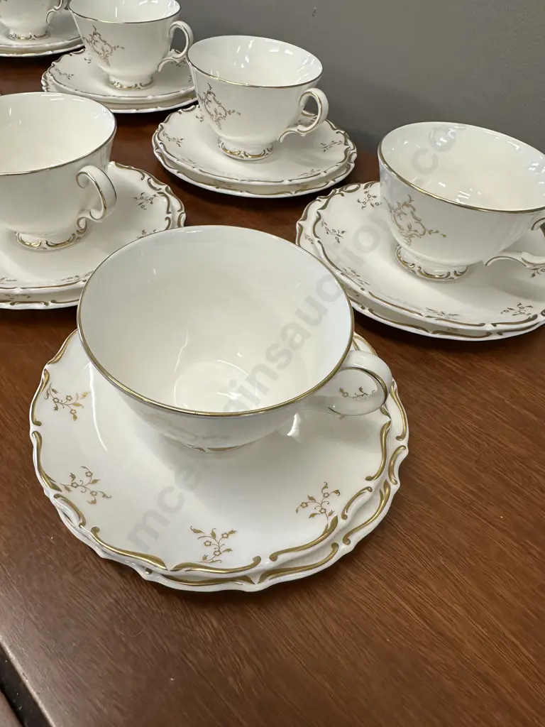 Royal Doulton English Fine China "Monteige" Trios x8 With Two Extra Side Plates & One Cup #H4954 Image 1++